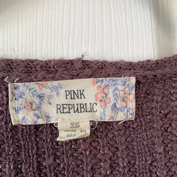 HOLLISTER, PINK REPUBLIC Sweater Bundle - Picture 10 of 10
